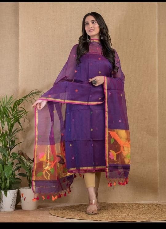Maslin Paithani Suite | Zyanira